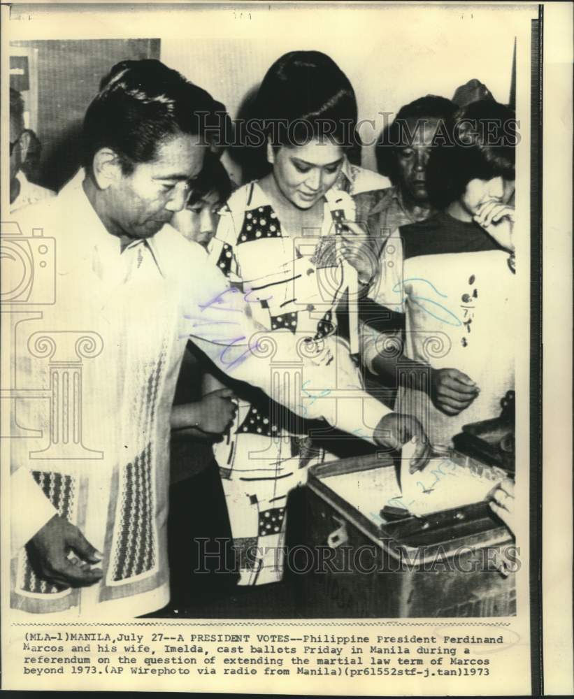 1973 Press Photo Philippine President and Mrs. Marcos cast referendum votes