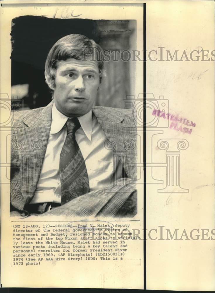 1973 Press Photo Management and Budget Director Fred Malek resigns - now20398