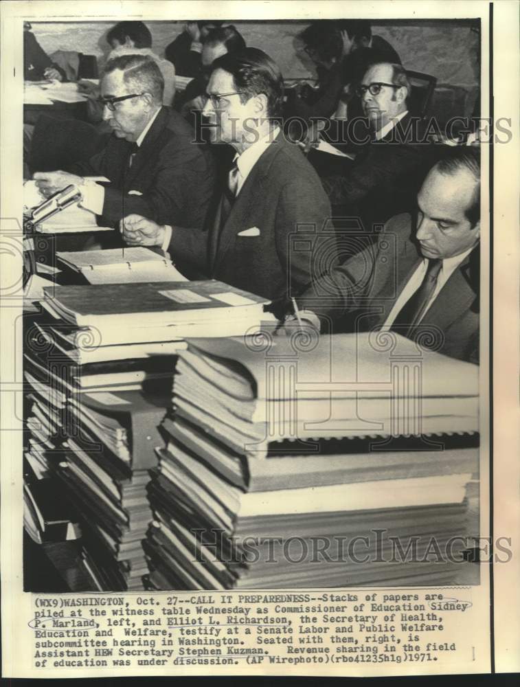 1971 Press Photo Sidney Marland and Richardson testify at Senate Labor committee