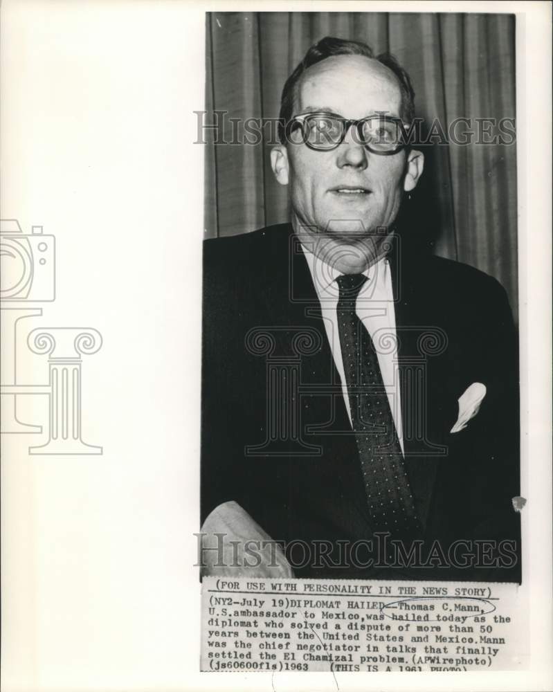 1961 Press Photo U.S. Ambassador to Mexico Thomas Mann - now20508