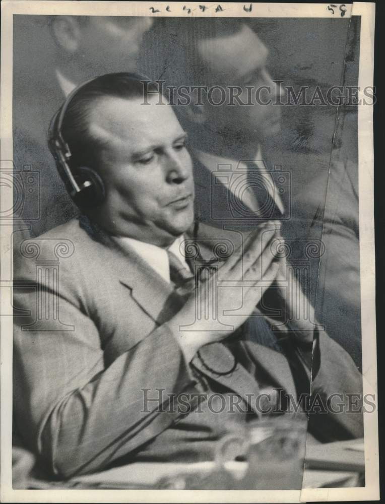 1951 Press Photo Russia's Jacob Malik in meeting regarding Japanese peace treaty