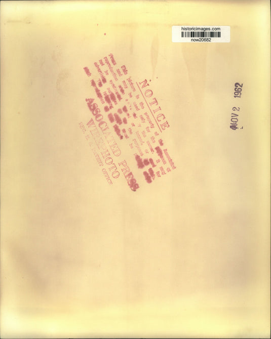 1962 Press Photo British Prime Minister Macmillan leaves Admiralty House