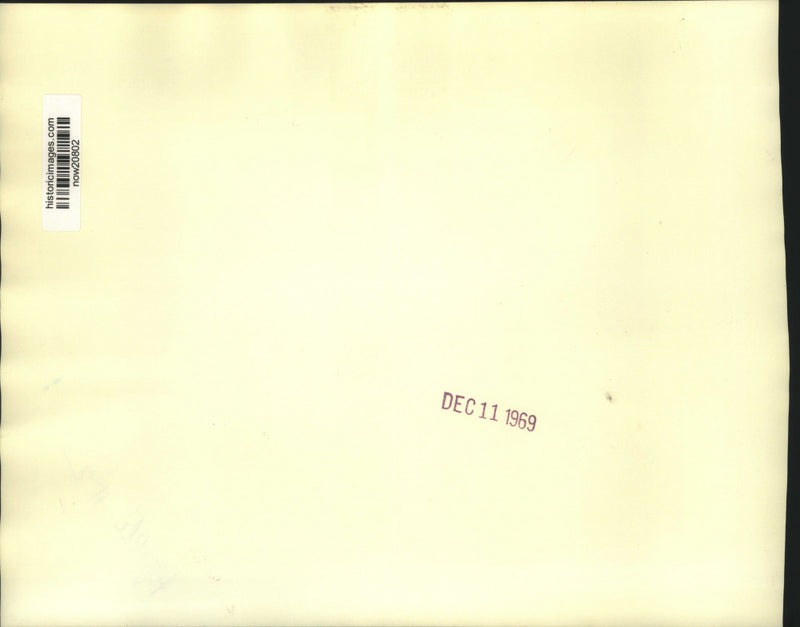 Load image into Gallery viewer, 1969 Press Photo Attorney Robert MacCrate at Pentagon news conference
