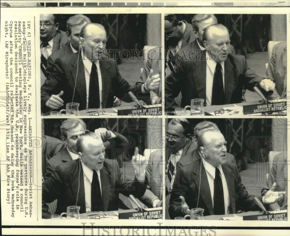 1974 Press Photo Soviet Ambassador Malik gestures during UN Security Council