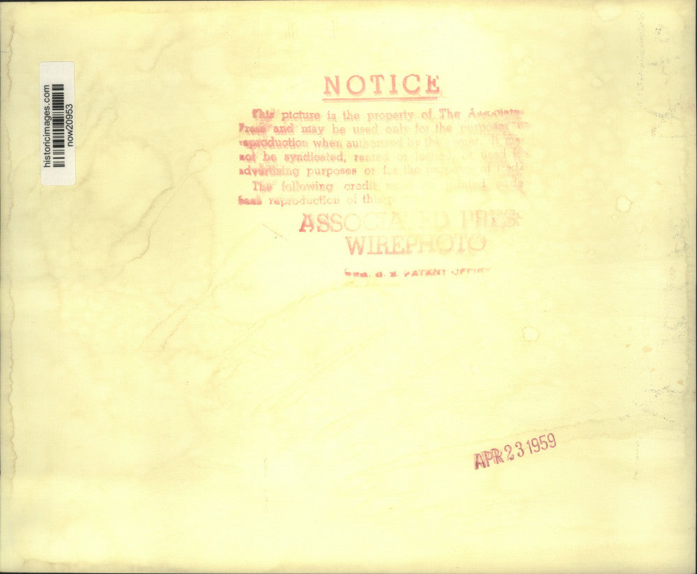 1943 Press Photo Kenneth MacDonald and others at annual AP meeting - now20953