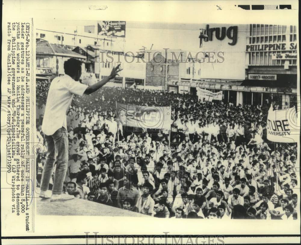 1970 Press Photo Anti-U.S. and Philippine government rally in Manila - now20964