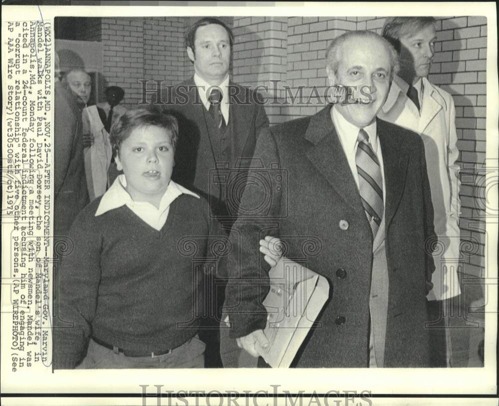 1975 Press Photo Marvin Mandel &amp; stepson Paul Dorsey after news conference, MD