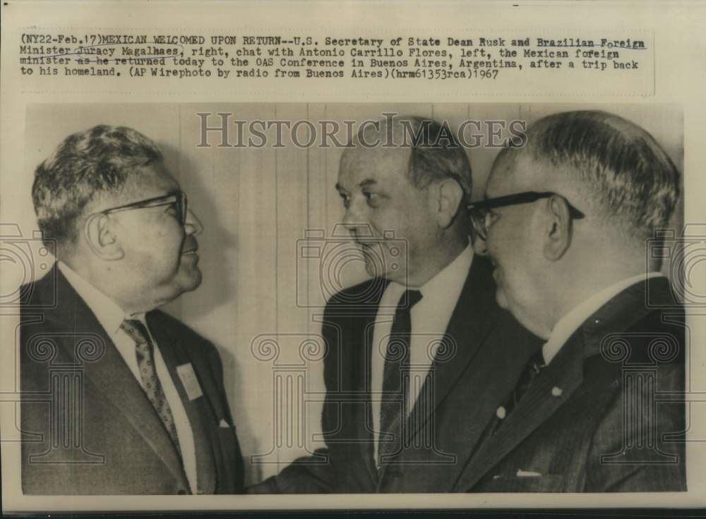 1967 Press Photo Brazil's Magalhaes and others at OAS Conference in Buenos Aires