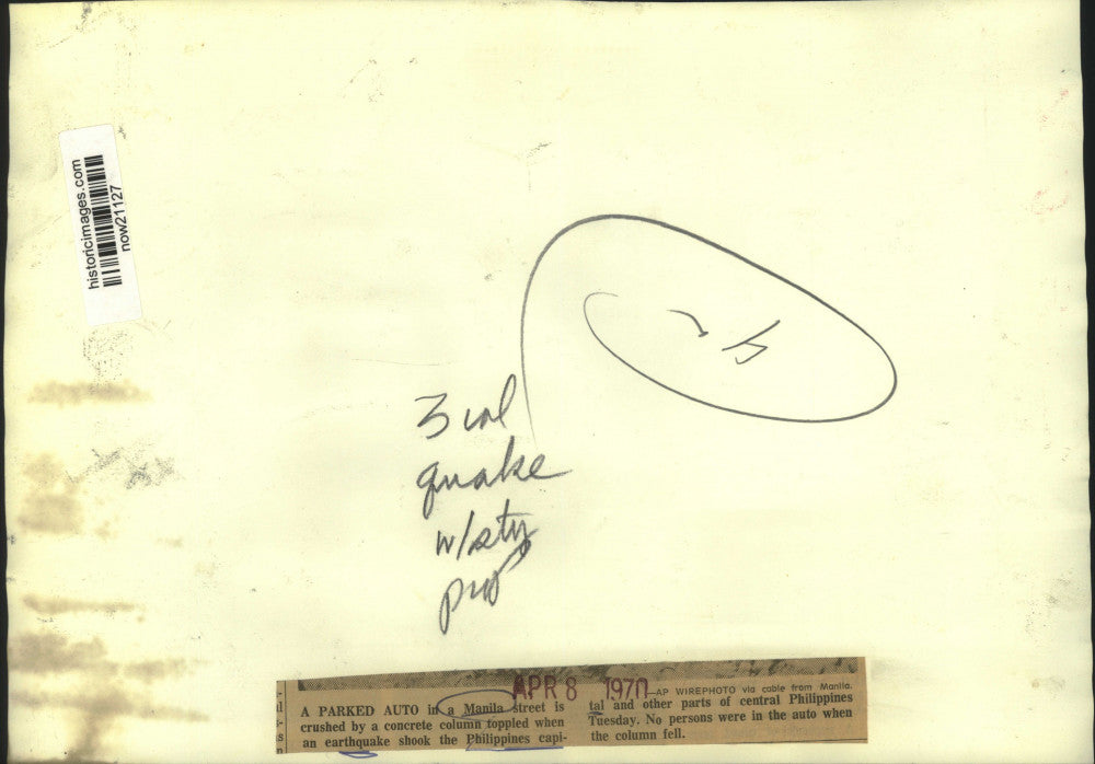 1970 Press Photo Smashed up automobile after earthquake, Manila, Philippines