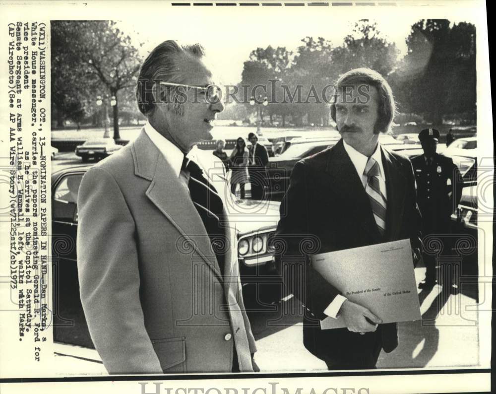 1973 Press Photo White House messenger Dan Marks and Wannall in Washington