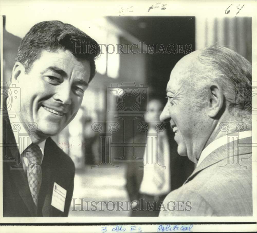 1972 Press Photo Representative McCloskey and Senator Javits meet in Miami Beach