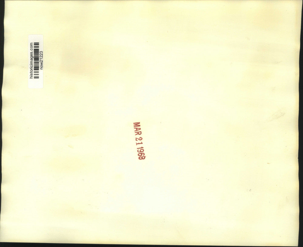 1968 Press Photo Senator McCarthy walks stairs as newsmen ride escalator in WI