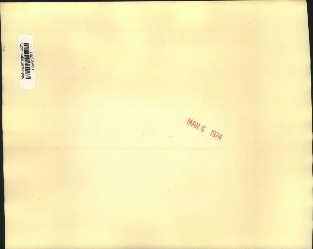 1974 Press Photo Senators Mike Mansfield and Fong discuss Congress pay raises