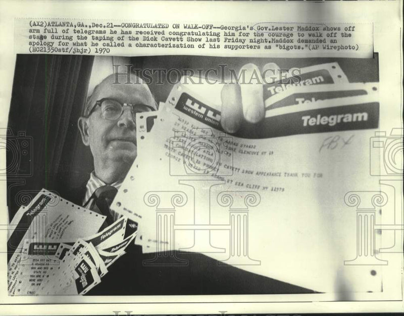Load image into Gallery viewer, 1970 Press Photo Georgia Governor Maddox with army full of telegrams.
