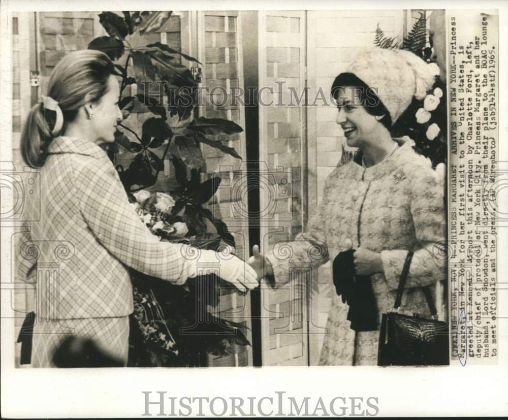1965 Press Photo Princess Margaret greeted by Charlotte Ford in New York