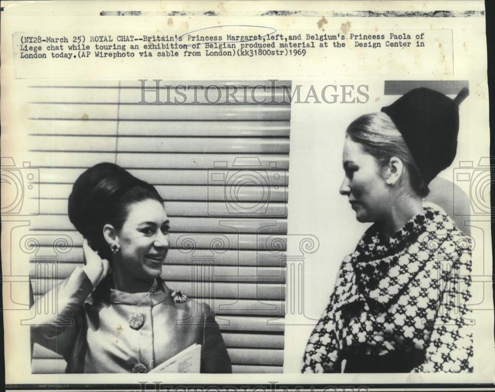 1969 Press Photo Princess Margaret and Princess Paola chat at Design Center