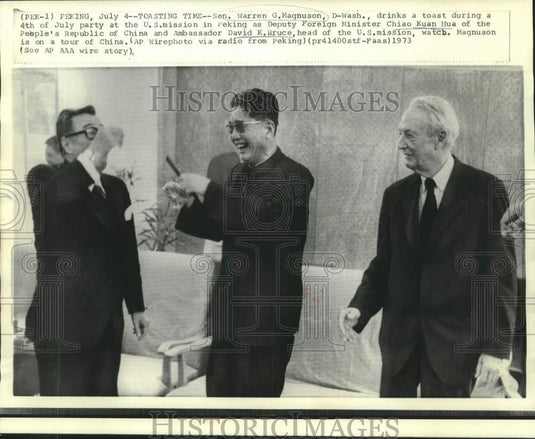 1973 Press Photo Senator Magnuson and others drink toast at US Mission in Peking
