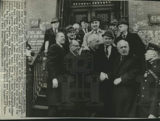 1966 Press Photo TWU negotiator MacMahon with TWU officials at NY City jail