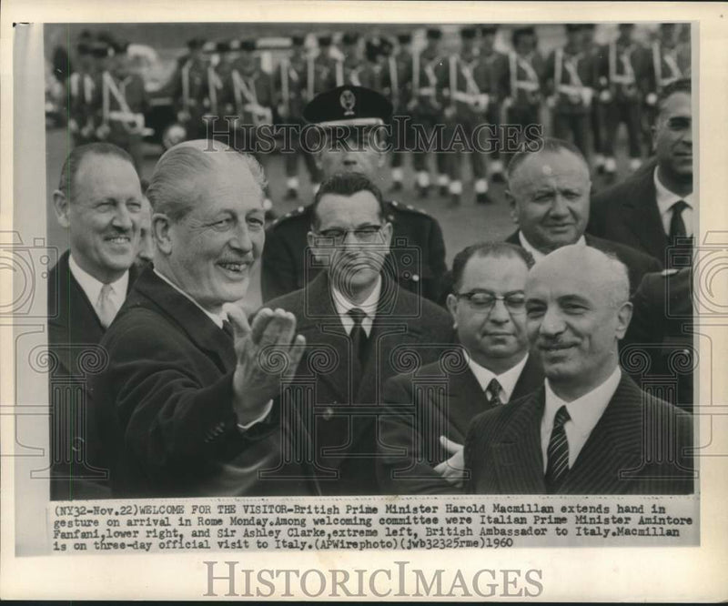 Load image into Gallery viewer, 1960 Press Photo Britain's Macmillan extends hand to Rome's welcoming committee
