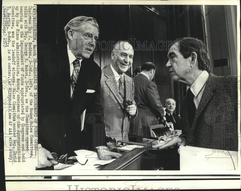 Load image into Gallery viewer, 1973 Press Photo Chairman Ray Madden and others of House Rules Committee
