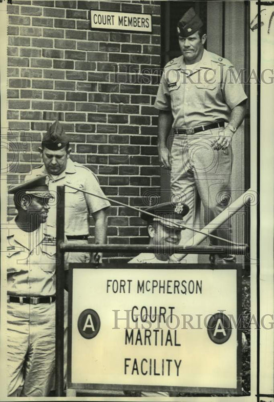 1971 Press Photo Officers accepted as jurors of Captain Ernest Median trial