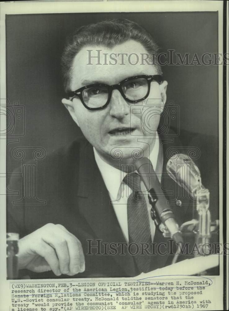 Load image into Gallery viewer, 1967 Press Photo American Legion Research Director Warren H. McDonald
