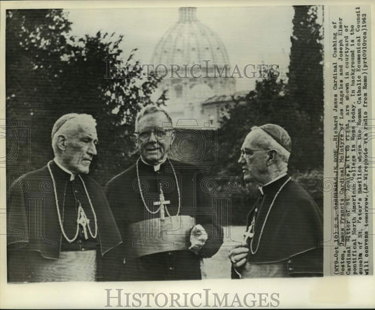 1962 Press Photo Cardinals Cushing, McIntyre and Ritter confer in Rome, Italy
