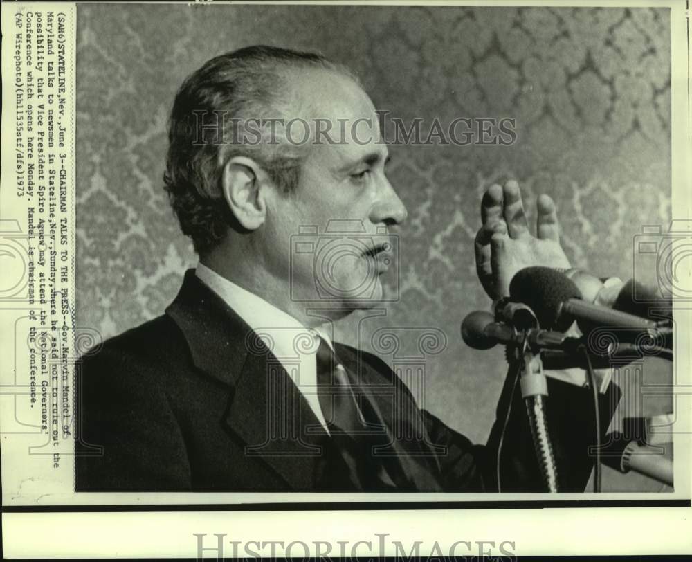1973 Press Photo Maryland Governor Marvin Mandel at press conference in Nevada