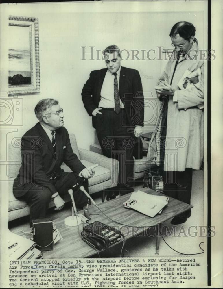 1968 Press Photo General Curtis LeMay with newsmen at San Francisco airport