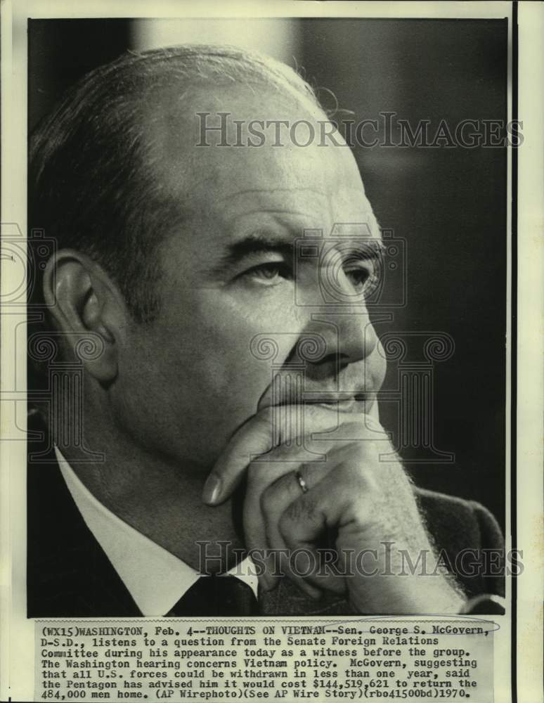 1970 Press Photo Senator George McGovern appears at Senate Foreign Relations