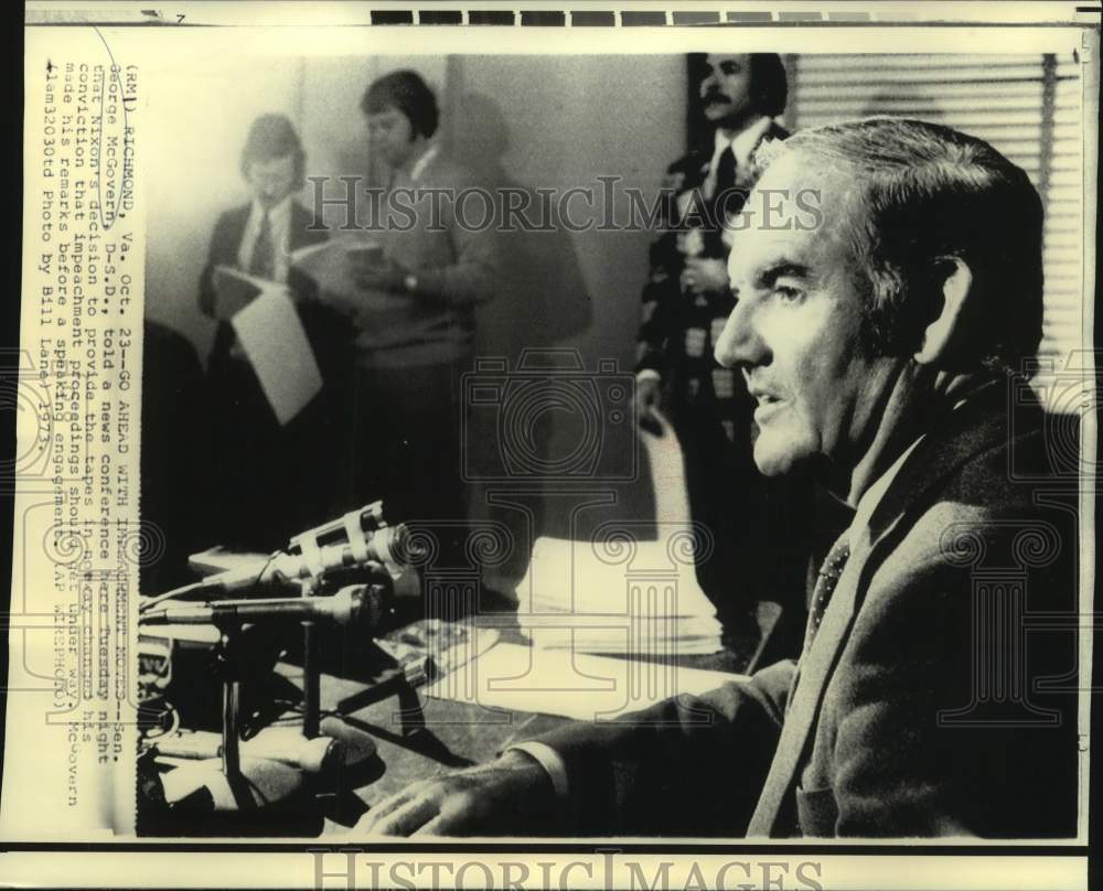 1973 Press Photo Senator George McGovern at news conference in Richmond, VA