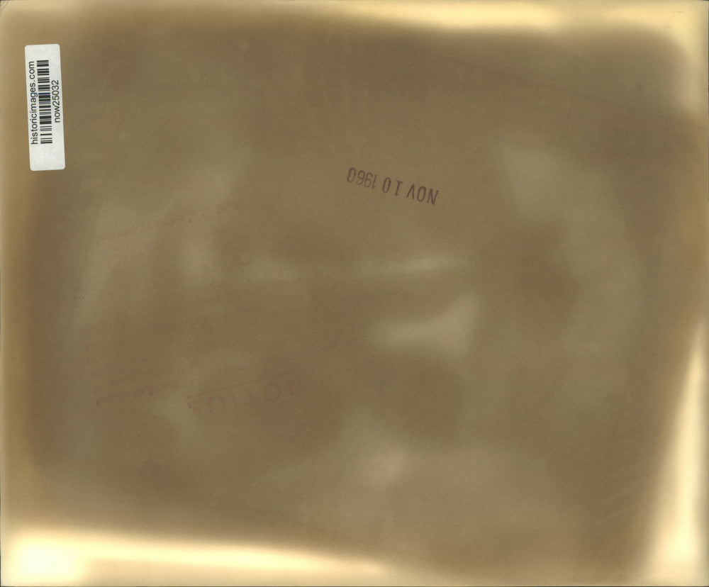 1960 Press Photo Mutual congratulations between Governor Kerner and Douglas