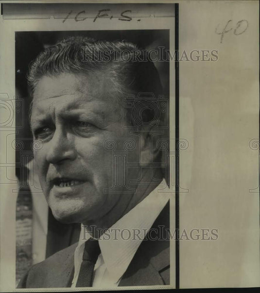 1967 Press Photo Governor Otto Kerner reports on riot conspiracy - now25187