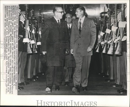 1964 Press Photo Von Hassel and Robert McNamara walk past honor guard