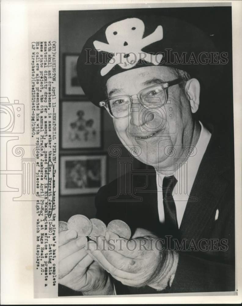 1960 Press Photo North Carolina Senator Jordan poses with pirate&#39;s hat