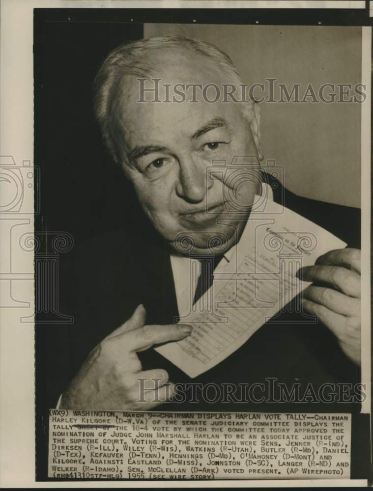1955 Press Photo Senate Judiciary Committee chairman Harley Kilgore with tally