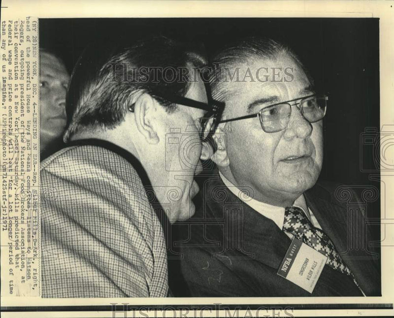 Load image into Gallery viewer, 1971 Press Photo Representative Mills and Rogers at NY Food Brokers convention
