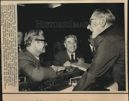 1971 Press Photo Ways and Means Committee's Mills with Governors at Capitol