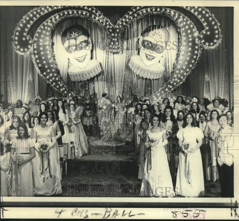 Load image into Gallery viewer, 1973 Press Photo Louisiana Mardi Gras Ball King and Queen at Washington event
