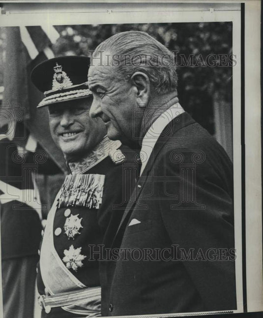 1968 Press Photo Norway's King Olav V and President Johnson at White House
