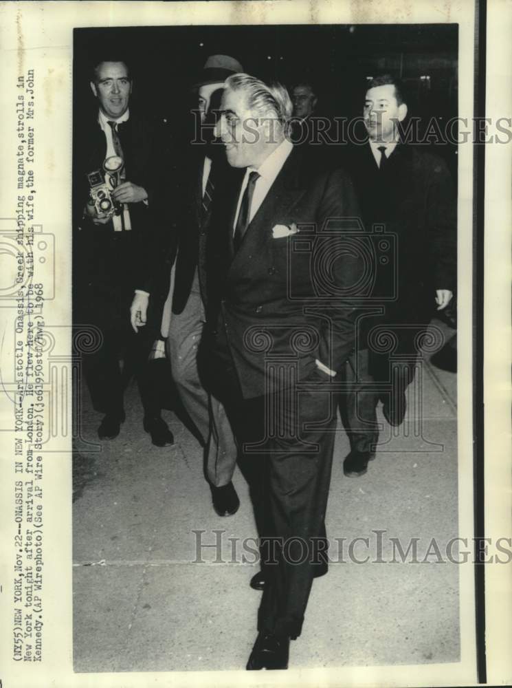 1968 Press Photo Greek magnate Aristotle Onassis arrives in New York City