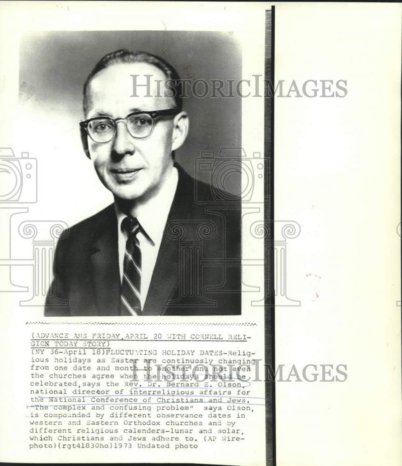 Load image into Gallery viewer, 1973 Press Photo Interreligious Affairs Director Dr. Olson on holiday dates
