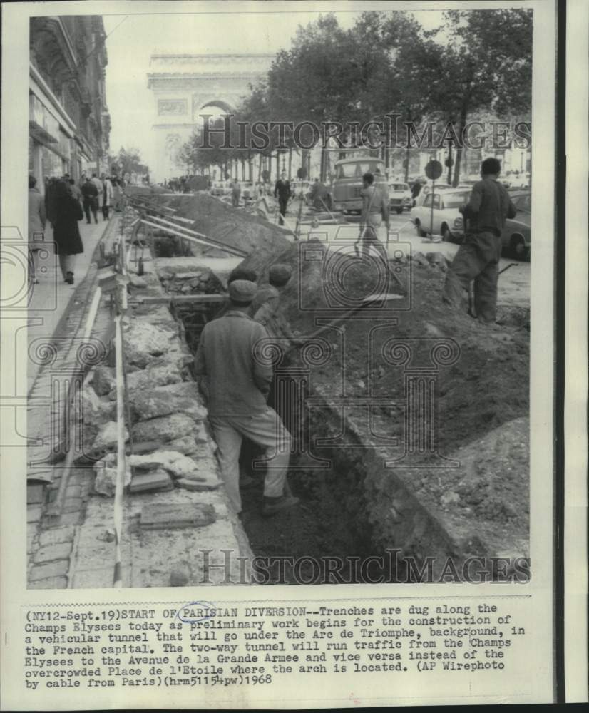 1968 Press Photo Vehicular tunnel construction along Champs Elysee in Paris