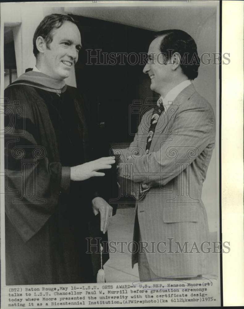 1975 Press Photo Representative Henson Moore and LSU&#39;s Murrill chat in Louisiana