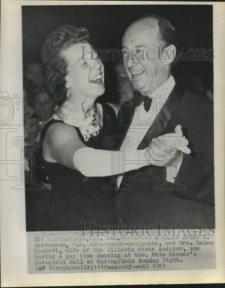 Load image into Gallery viewer, 1961 Press Photo Adlai Stevenson and Helen Howlett dance at IL inaugural ball
