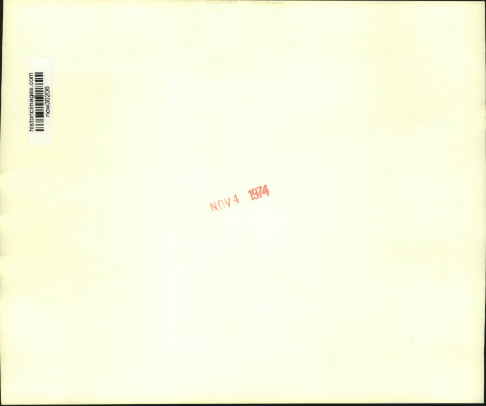 1974 Press Photo Harold Nelson leaves U.S.District Court with attorney Nicholas