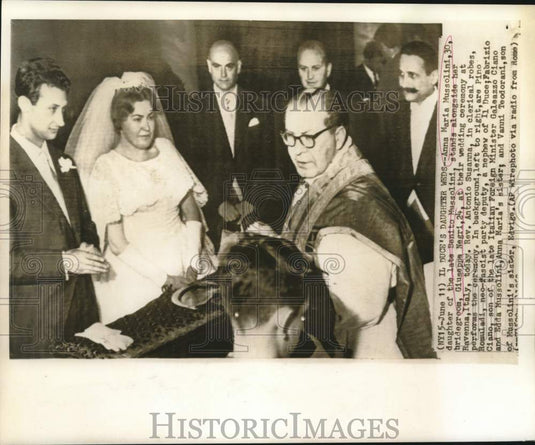 1960 Press Photo Wedding ceremony of Anna Maria Mussolini and Negri in Italy
