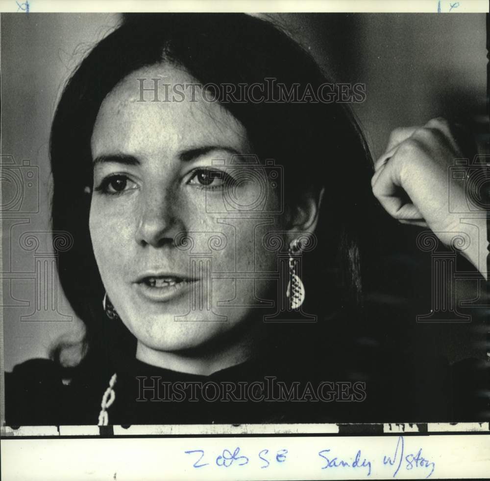 1971 Press Photo Rejected FBI applicant, attorney Sandra Nemser - now30239