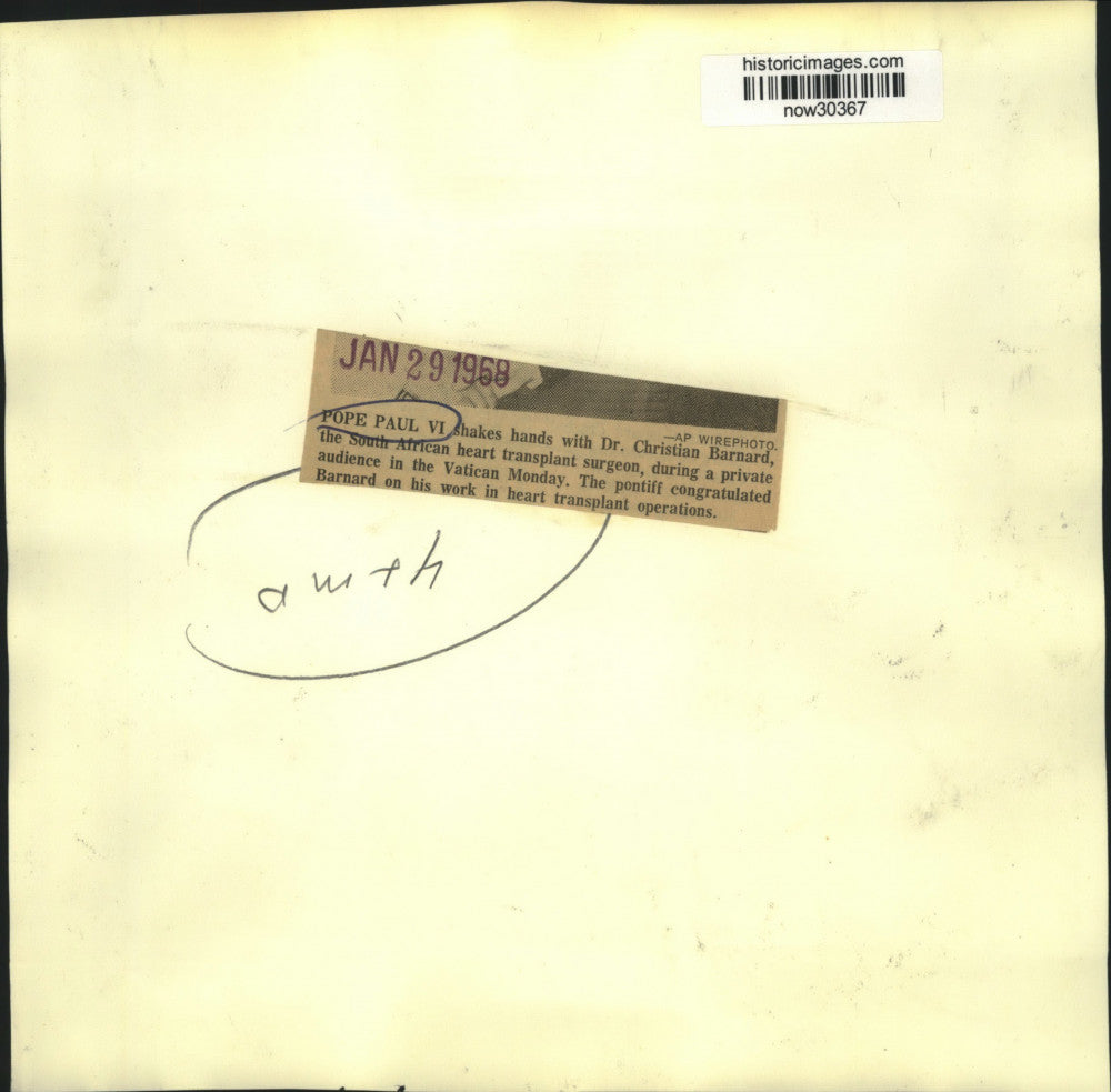 1968 Press Photo Pope Paul VI with Dr. Barnard during private Vatican audience.