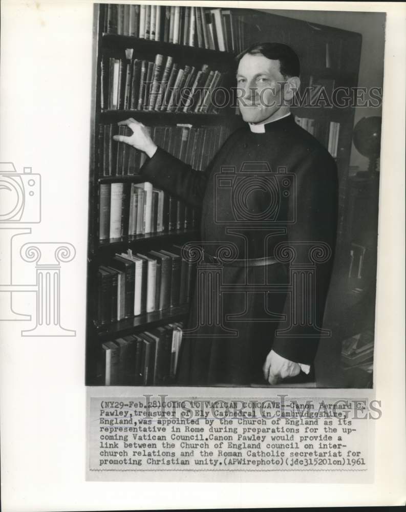 Load image into Gallery viewer, 1961 Press Photo Cambridgeshire, England's Ely Cathedral treasurer Canon Pawley
